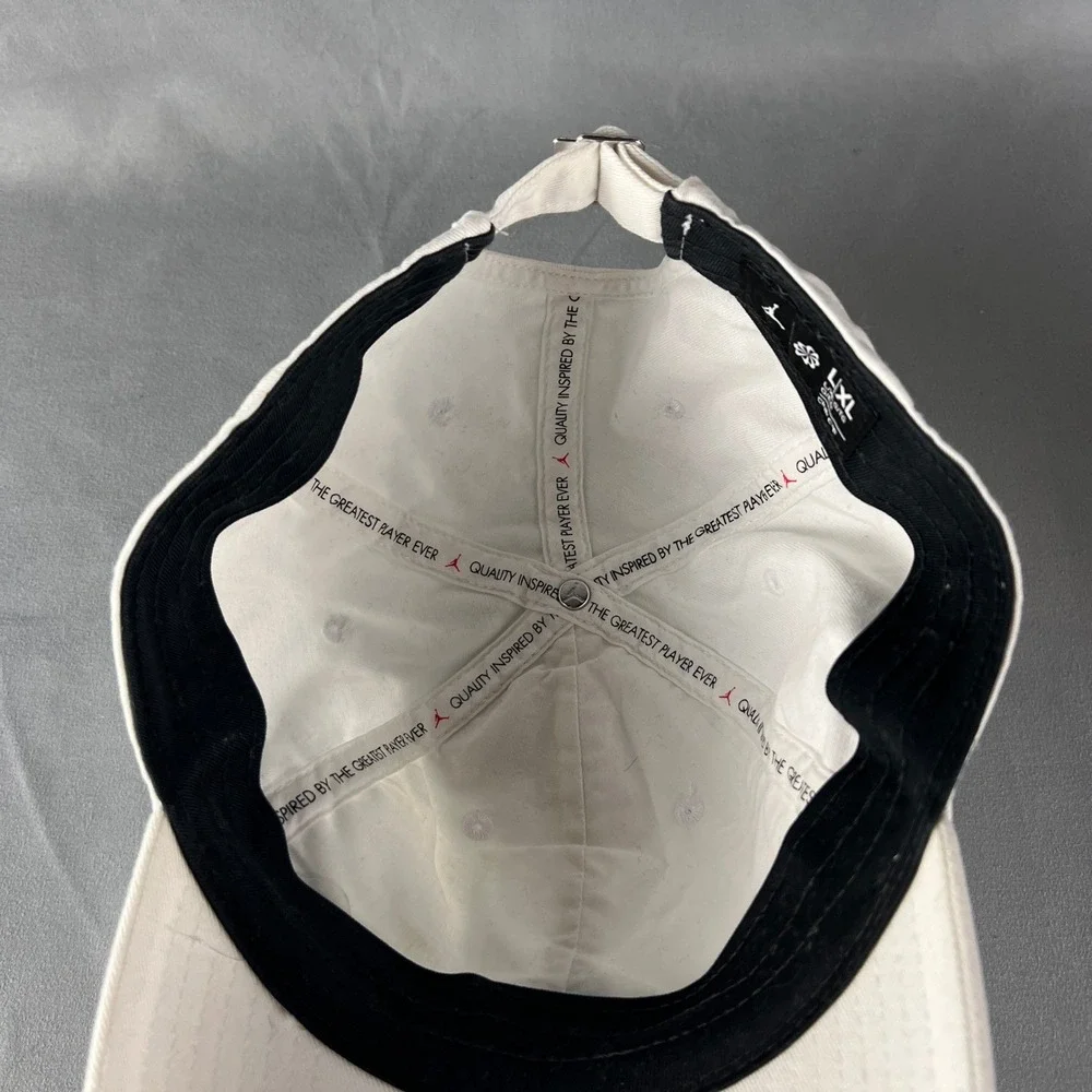 Jordan Baseball Club Cap Mens L/XL White Embroidered Jumpman Logo Adjustable